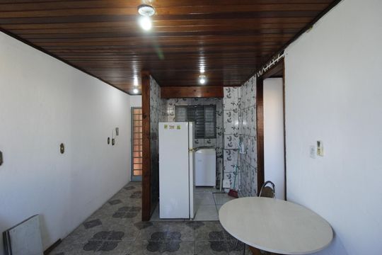 Sala de apartamento para alugar com 2 quartos, 45m² em Rubem Berta, Porto Alegre