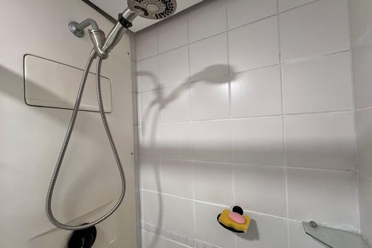 Suíte 2 - Banheiro de apartamento à venda com 3 quartos, 99m² em Recreio dos Bandeirantes, Rio de Janeiro