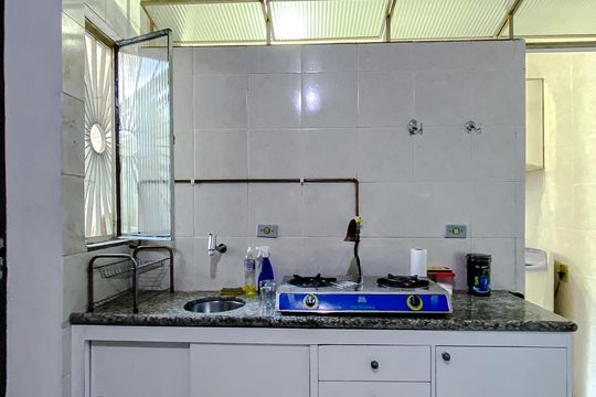 Cozinha de casa para alugar com 1 quarto, 19m² em Vila Dom Pedro I, São Paulo