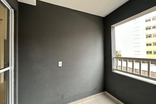 Varanda/ Área de serviço de apartamento para alugar com 2 quartos, 34m² em Vila Pereira Barreto, São Paulo
