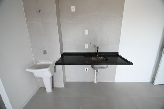 Cozinha de kitnet/studio para alugar com 1 quarto, 43m² em Centro, Campinas