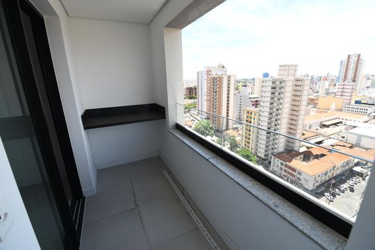 Sacada de kitnet/studio para alugar com 1 quarto, 43m² em Centro, Campinas