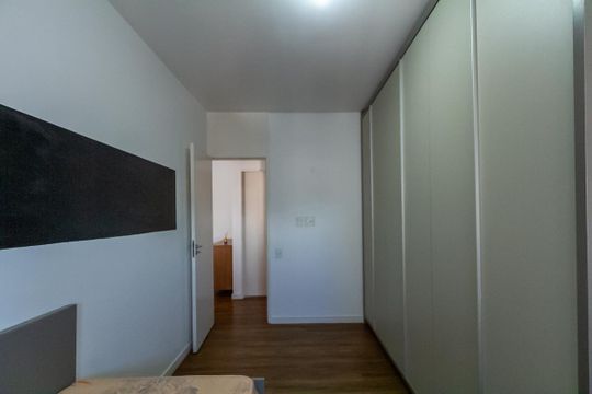 Quarto de apartamento para alugar com 2 quartos, 58m² em Planalto, São Bernardo do Campo
