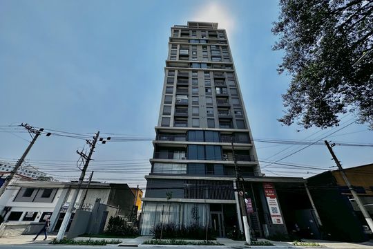 Fachada  de apartamento para alugar com 2 quartos, 37m² em Santo Amaro, São Paulo