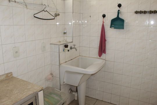 Área de Serviço de apartamento para alugar com 2 quartos, 143m² em Vila Buarque, São Paulo