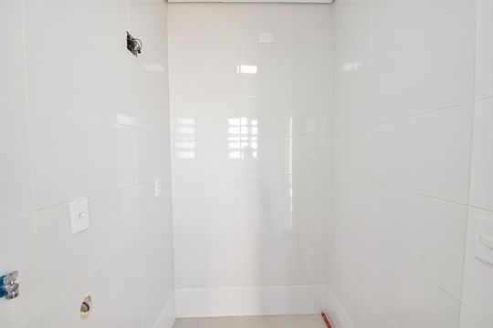Área de Serviço de casa para alugar com 5 quartos, 330m² em Jardim da Gloria, São Paulo