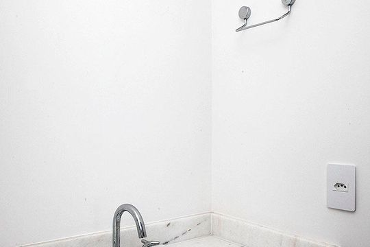 Lavabo de apartamento para alugar com 1 quarto, 72m² em Centro Histórico, Porto Alegre