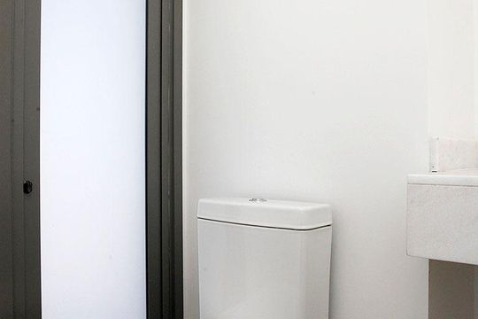 Lavabo de apartamento para alugar com 1 quarto, 72m² em Centro Histórico, Porto Alegre