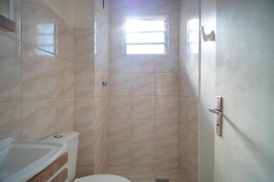 Banheiro Social de apartamento para alugar com 2 quartos, 41m² em Canudos, Novo Hamburgo