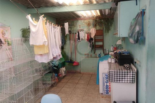 Casa à venda com 7 quartos, 190m² em Vila Pereira Cerca, São Paulo