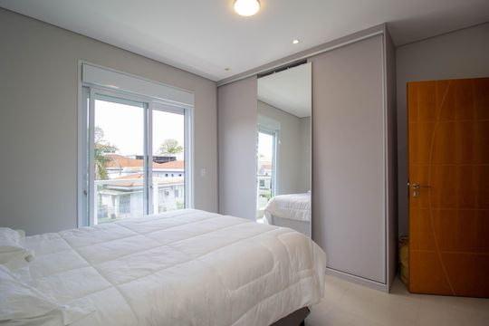 Quarto 3 - Suíte 3 de casa à venda com 3 quartos, 200m² em Parque Sao Domingos, São Paulo