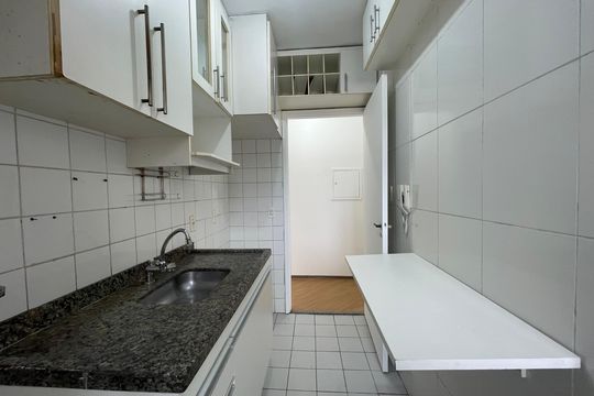 Cozinha de apartamento à venda com 3 quartos, 56m² em Jardim Esmeralda, São Paulo
