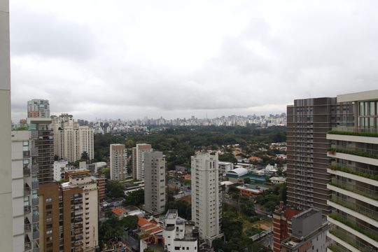 Vista do studio de kitnet/studio para alugar com 1 quarto, 31m² em Indianópolis, São Paulo