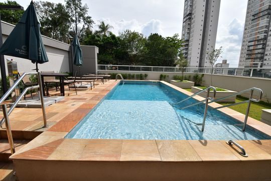 Área comum - Piscina de apartamento à venda com 3 quartos, 120m² em Taquaral, Campinas