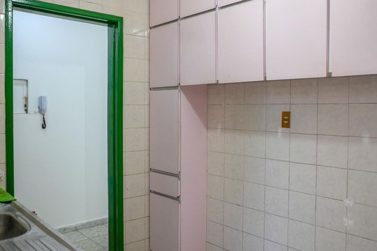Cozinha de apartamento à venda com 2 quartos, 100m² em Aclimação, São Paulo