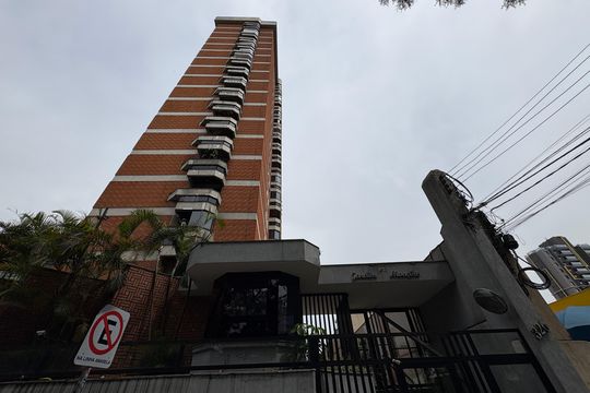 Fachada de apartamento à venda com 2 quartos, 138m² em Jardim, Santo André
