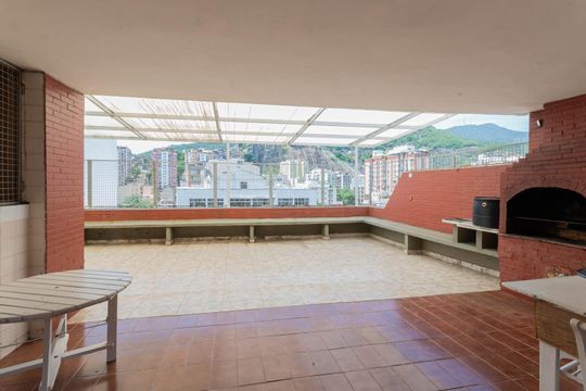 Área comum de apartamento à venda com 2 quartos, 80m² em Tijuca, Rio de Janeiro