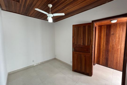 Quarto 1 da casa 2 de casa de condomínio para alugar com 4 quartos, 96m² em Cachambi, Rio de Janeiro