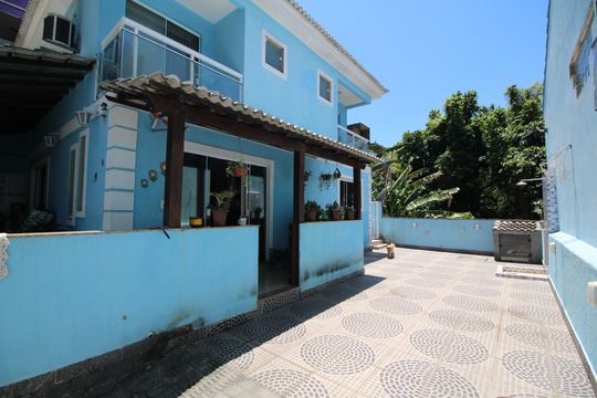 Garagem de casa de condomínio à venda com 3 quartos, 110m² em Jacarepaguá, Rio de Janeiro