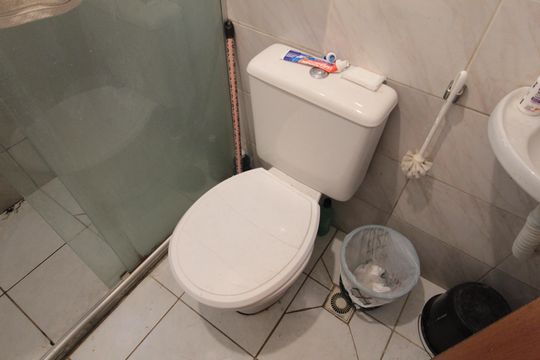 Banheiro Social de apartamento para alugar com 2 quartos, 56m² em Jardim Vitoria, Belo Horizonte