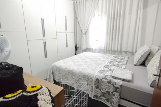 Casa à venda com 3 quartos, 199m² em Jardim Danfer, São Paulo