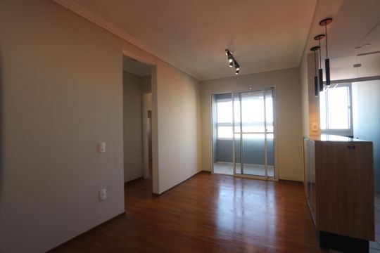 Sala de apartamento à venda com 2 quartos, 49m² em Vila Metalúrgica, São Paulo
