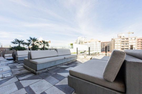 Área comum de kitnet/studio para alugar com 1 quarto, 45m² em Centro Histórico, Porto Alegre