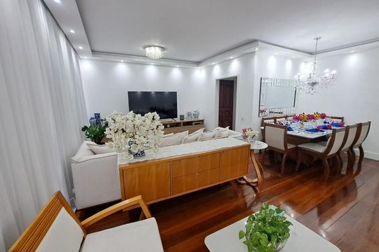 Apartamento à venda com 3 quartos, 141m² em Tijuca, Rio de Janeiro