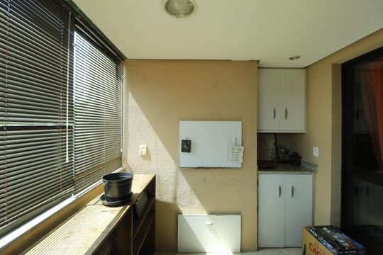 Área de Serviço de apartamento à venda com 3 quartos, 104m² em São Geraldo, Porto Alegre