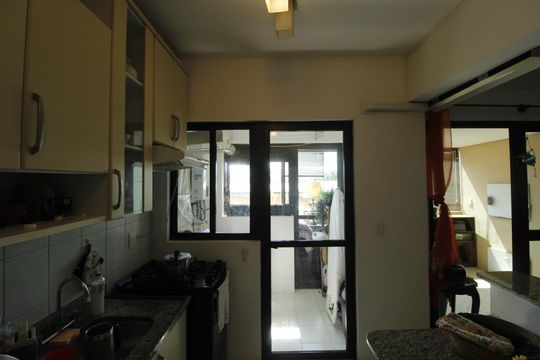 Cozinha de apartamento à venda com 3 quartos, 104m² em São Geraldo, Porto Alegre
