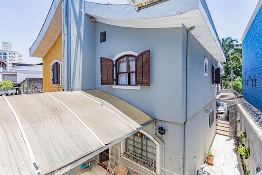 Vista de casa à venda com 4 quartos, 230m² em Jardim Vergueiro (sacoma), São Paulo