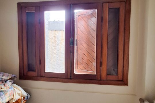 Quarto de Serviço de casa de condomínio à venda com 3 quartos, 660m² em Vila Progresso, Niterói