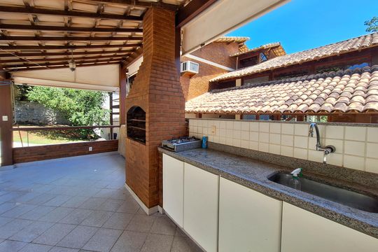 Quintal de casa de condomínio à venda com 3 quartos, 660m² em Vila Progresso, Niterói