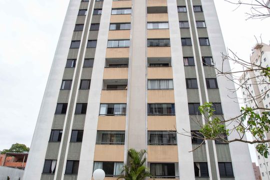 Fachada do bloco de apartamento à venda com 3 quartos, 70m² em Jardim Melo, Diadema