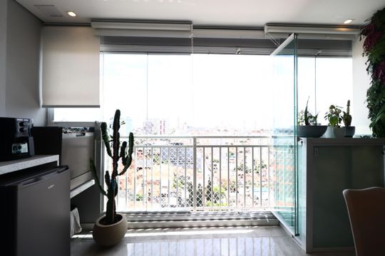 Sacada de apartamento à venda com 2 quartos, 49m² em Vila Esperança, São Paulo