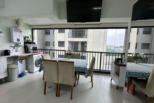 Sala de apartamento à venda com 1 quarto, 38m² em Nova Aldeinha, Barueri