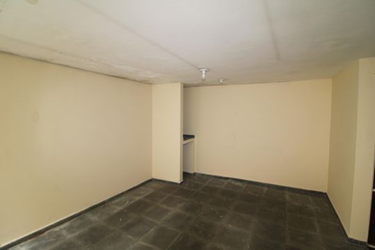 Garagem de casa à venda com 3 quartos, 200m² em Vila Dom Pedro II, São Paulo