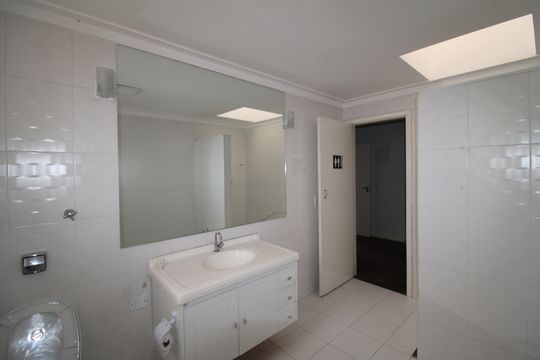 Quarto 1 - Banheiro de casa à venda com 3 quartos, 200m² em Vila Dom Pedro II, São Paulo