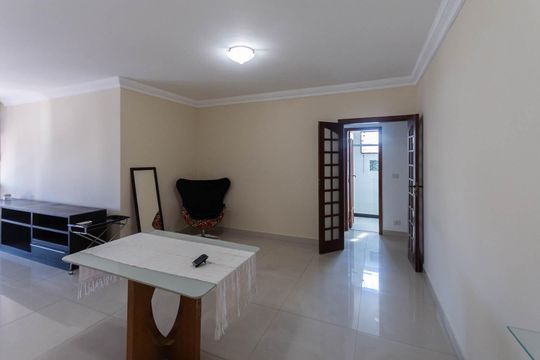 Sala de apartamento para alugar com 3 quartos, 135m² em Tijuca, Rio de Janeiro