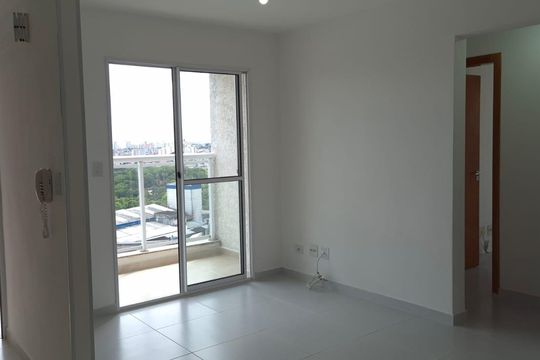 Sala de apartamento para alugar com 2 quartos, 61m² em Jardim Marilu, Cotia