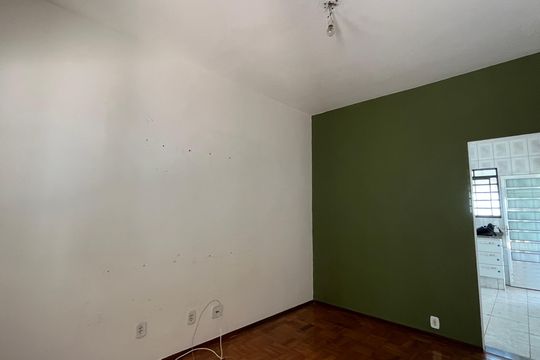 Casa à venda com 2 quartos, 300m² em Jardim Belo Horizonte, Campinas