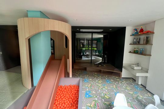 Brinquedoteca de kitnet/studio à venda com 1 quarto, 26m² em Pinheiros, São Paulo