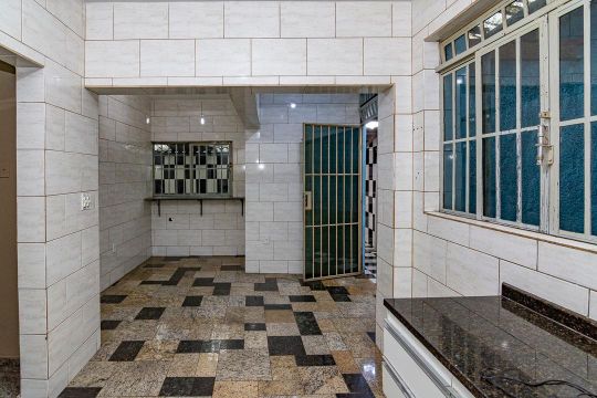 Cozinha de casa à venda com 3 quartos, 300m² em Nova Suíça, Belo Horizonte