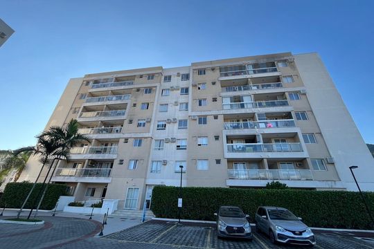 Fachada do bloco de apartamento à venda com 2 quartos, 64m² em Camorim, Rio de Janeiro