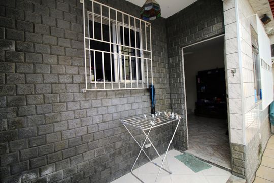 Varanda de casa à venda com 2 quartos, 240m² em Irajá, Rio de Janeiro