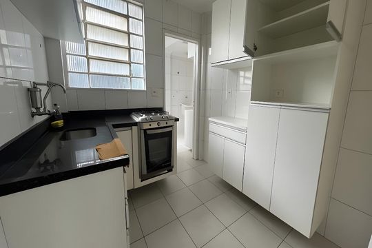 Apartamento para alugar com 4 quartos, 95m² em Jardim das Acacias, São Paulo