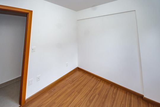 Apartamento à venda com 2 quartos, 79m² em Santa Rosa, Belo Horizonte