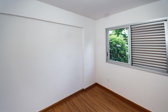 Apartamento à venda com 2 quartos, 79m² em Santa Rosa, Belo Horizonte