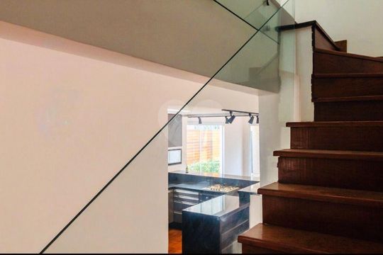 Casa à venda com 3 quartos, 300m² em Jardim Viana, São Paulo