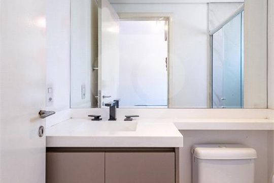 Apartamento à venda com 3 quartos, 147m² em Vila Alexandria, São Paulo